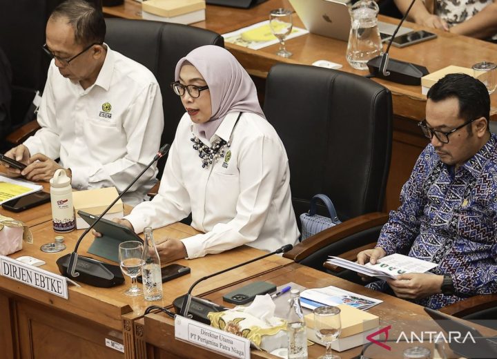 rdp-komisi-xii-dpr-bahas-b50-dan-e10-2859475